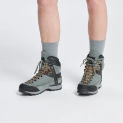 WOMEN'S WATERPROOF LEATHER HIGH TREKKING BOOTS VIBRAM -Forclaz k7926f8c8fd13ac27fab8ed173a78a8aa